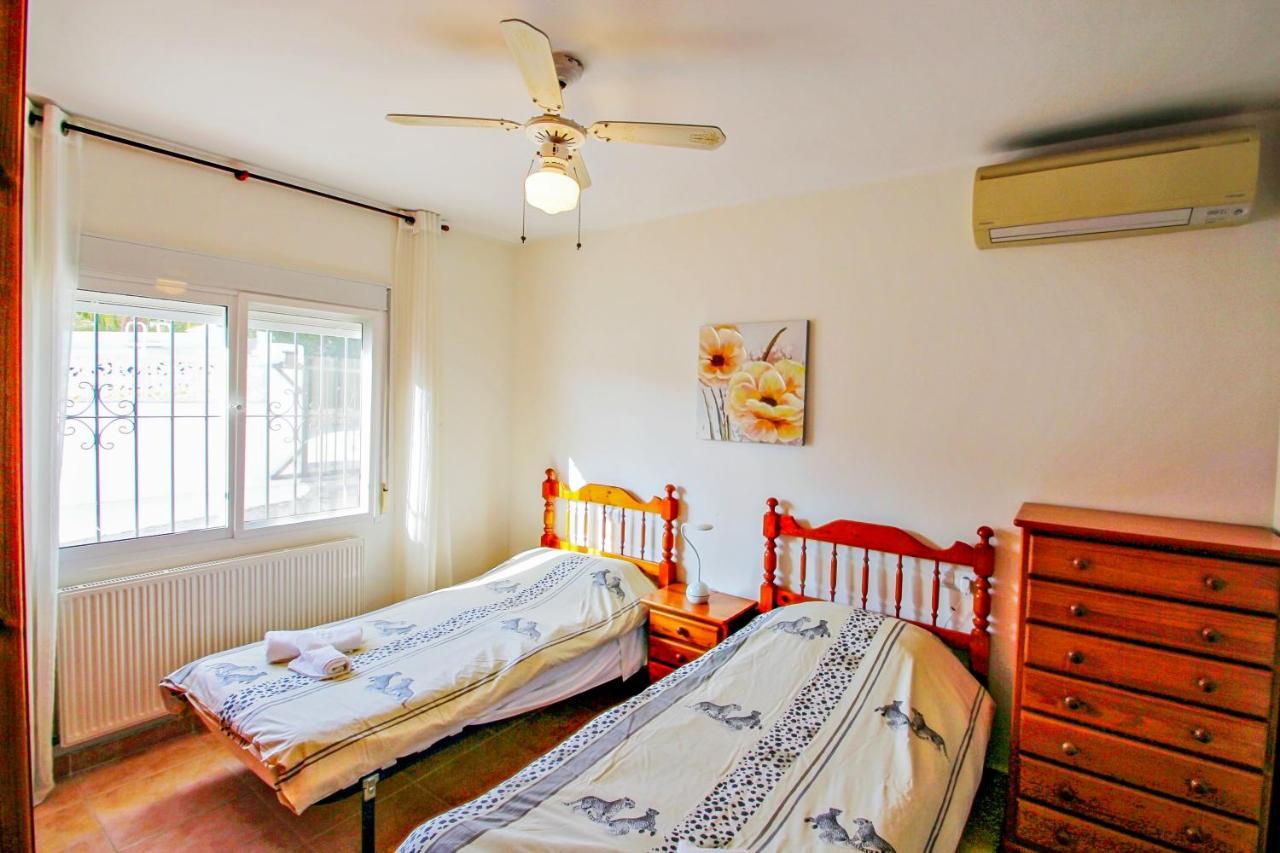 Paula-3 - Holiday Home With Private Swimming Pool In Морайра Экстерьер фото